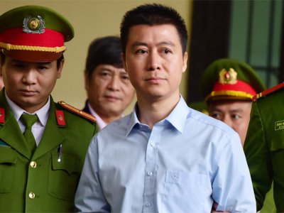 Hơn 400 người xin giảm án cho Phan Sào Nam